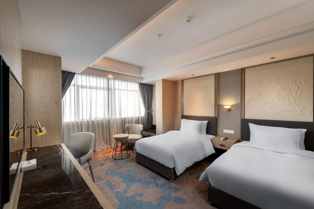 Aber Bani Amr Hotel Al Namas Exterior photo