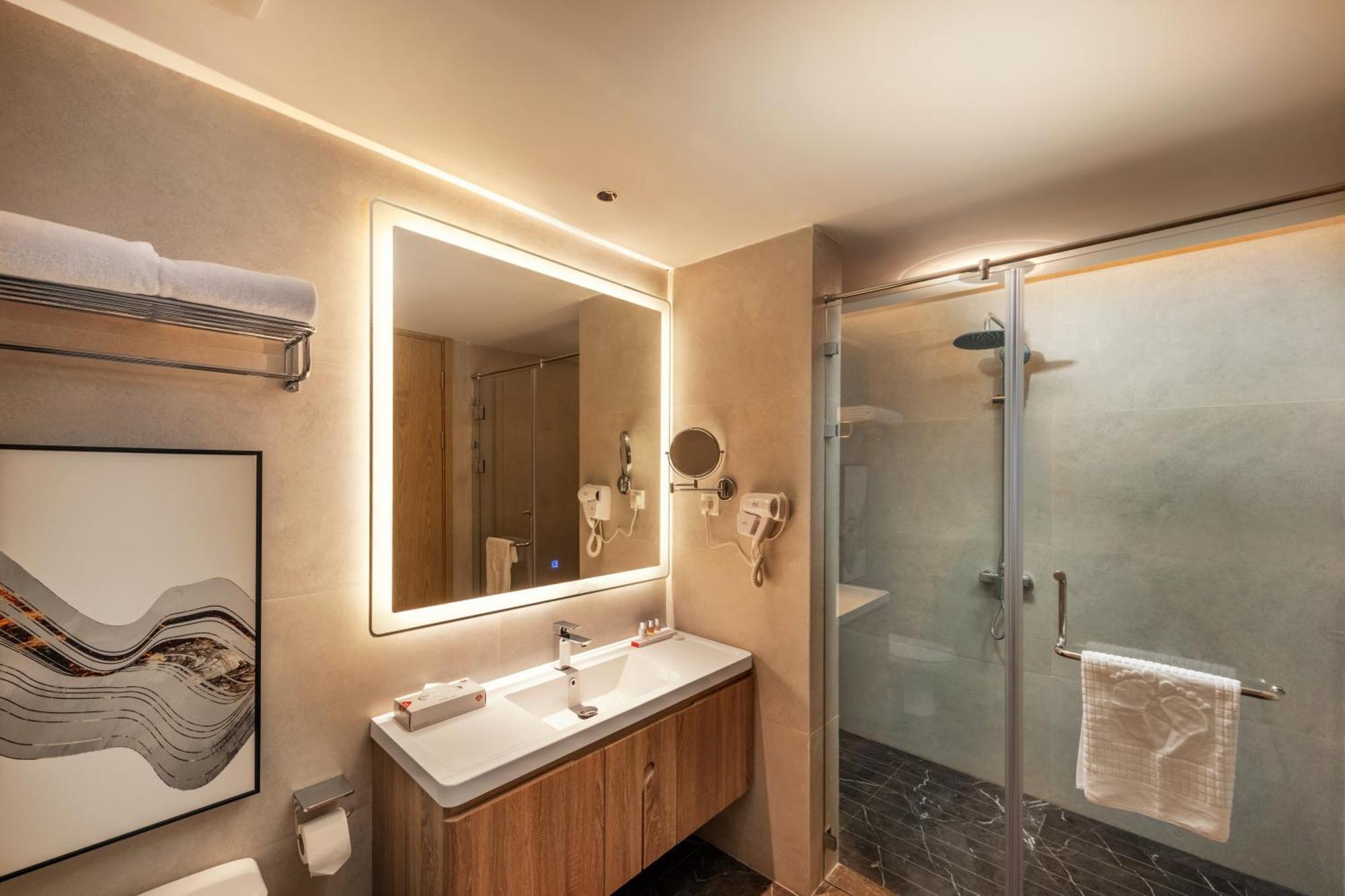 Aber Bani Amr Hotel Al Namas Exterior photo